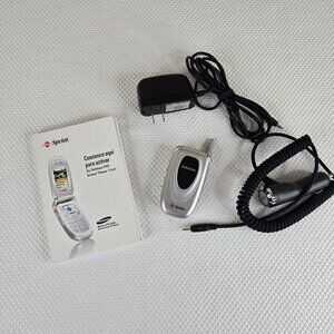 Vintage Samsung Sprint SPH-A660 Flip Phone Charger Manual Silver Pre-Owned